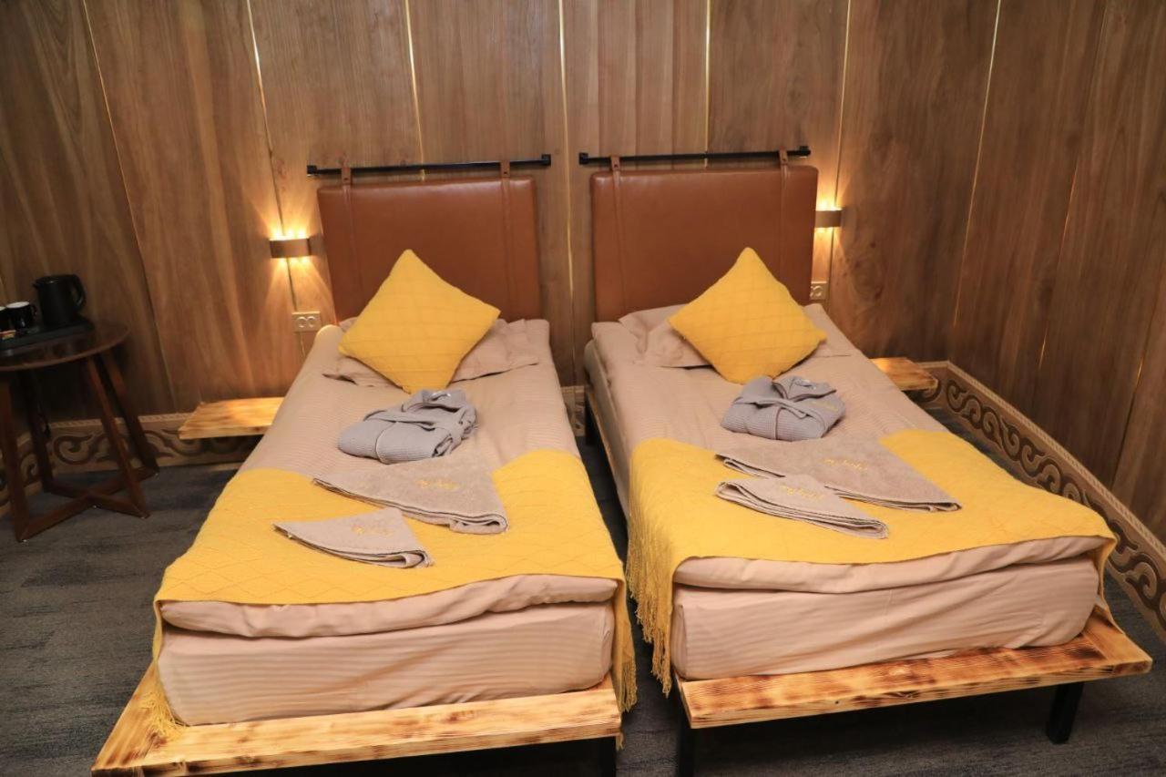 My Hotel Каракол Екстериор снимка